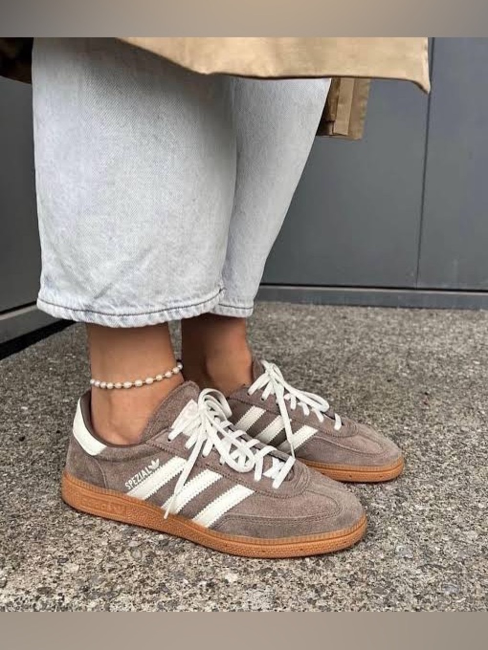 adidas Spezial Low-Top Sneaker in Brown and White - Picture 3 of 7